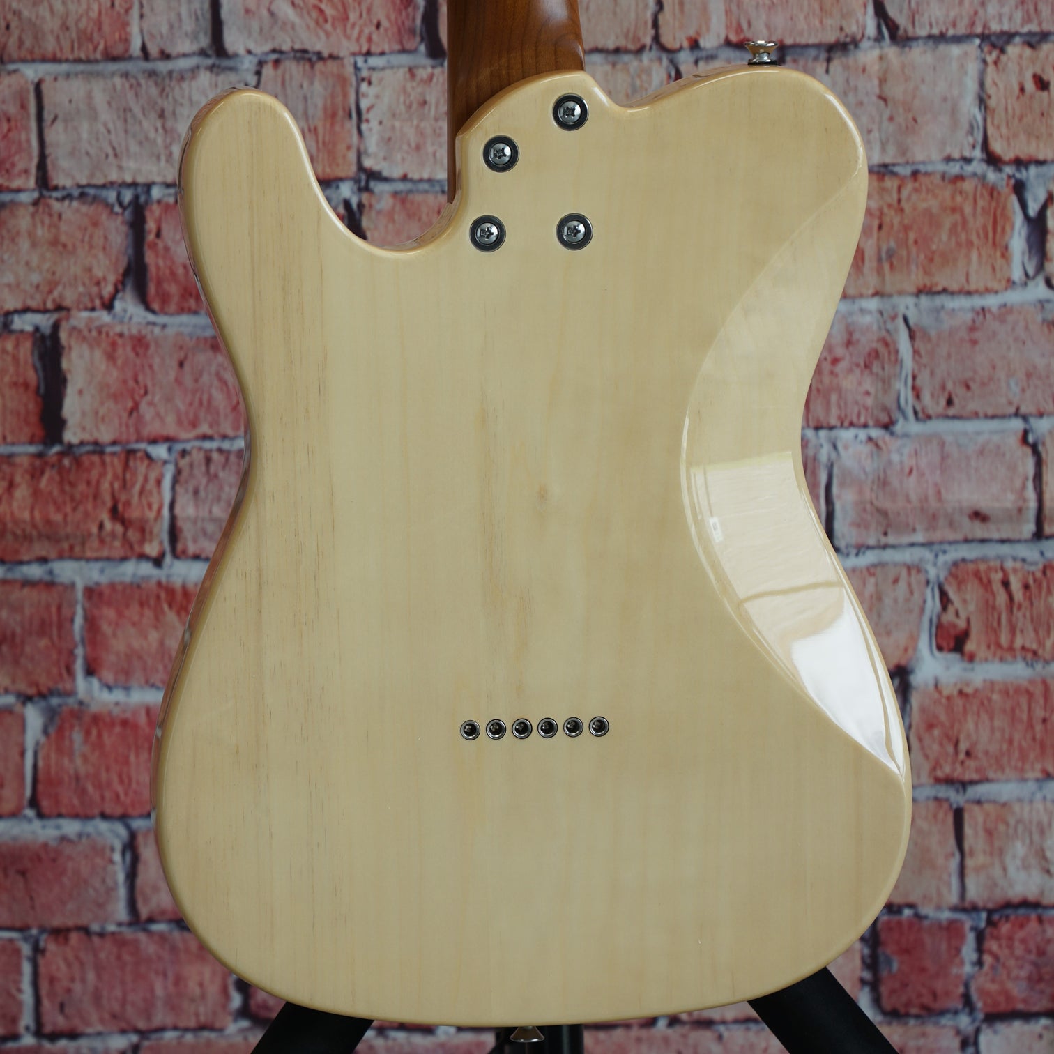 Aria 615-MKII Nashville - Ruby Red