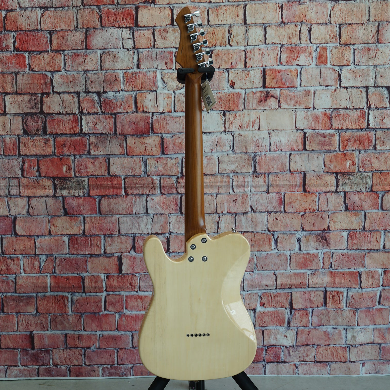 Aria 615-MKII Nashville - Ruby Red