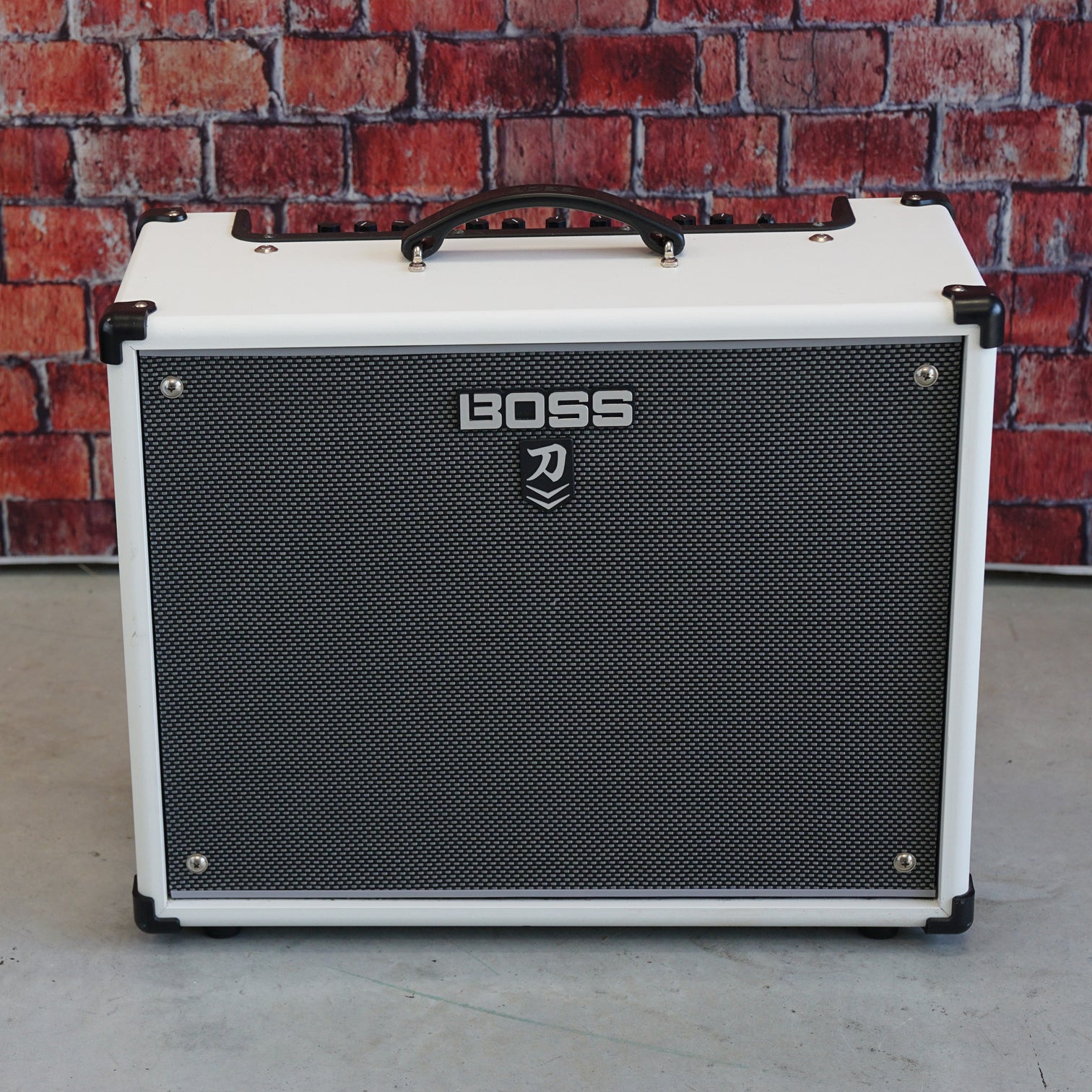 Boss Katana-100 MkII - Limited Edition White
