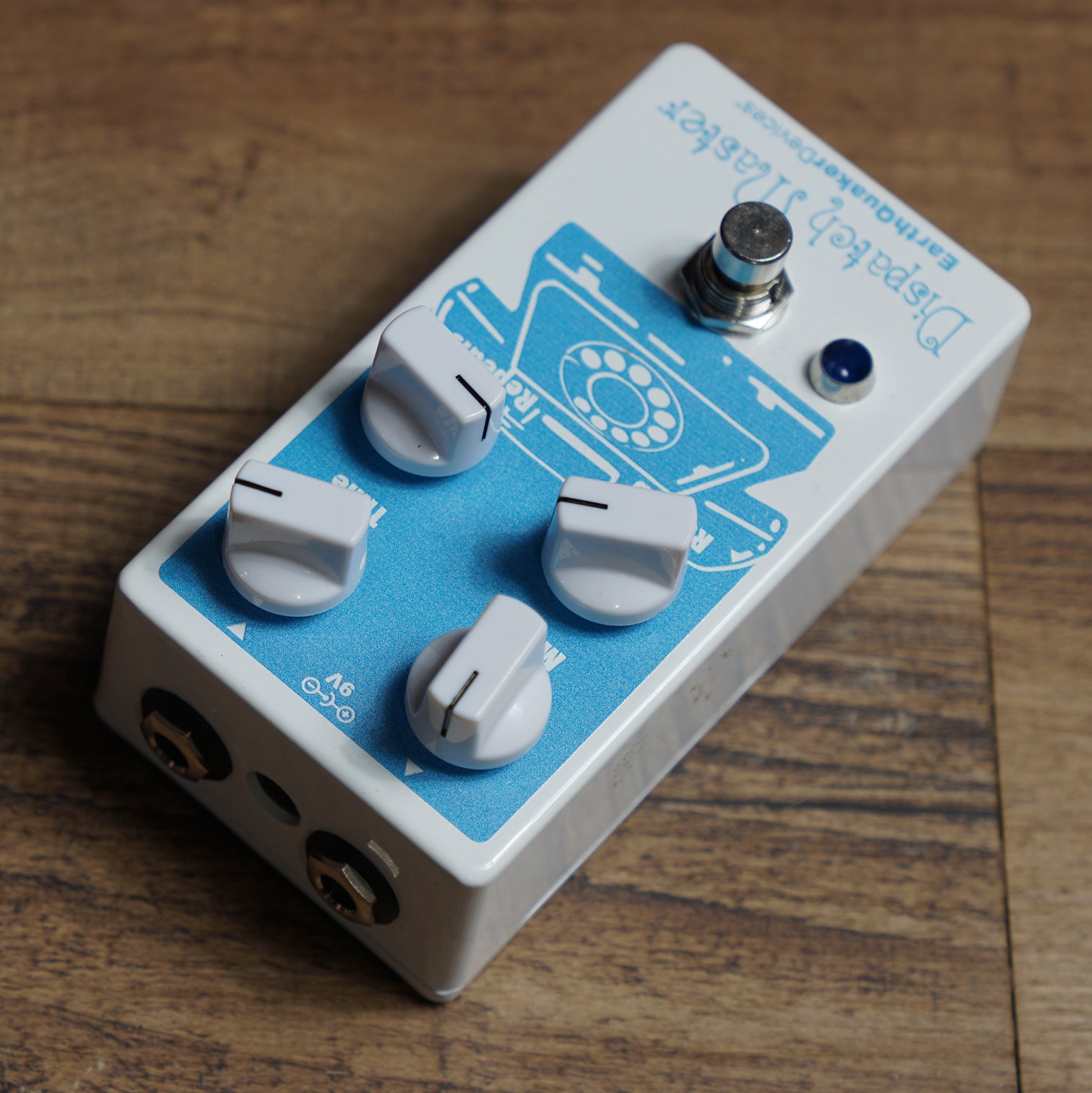 EarthQuaker Devices Dispatch Master Digital Delay & Reverb V3