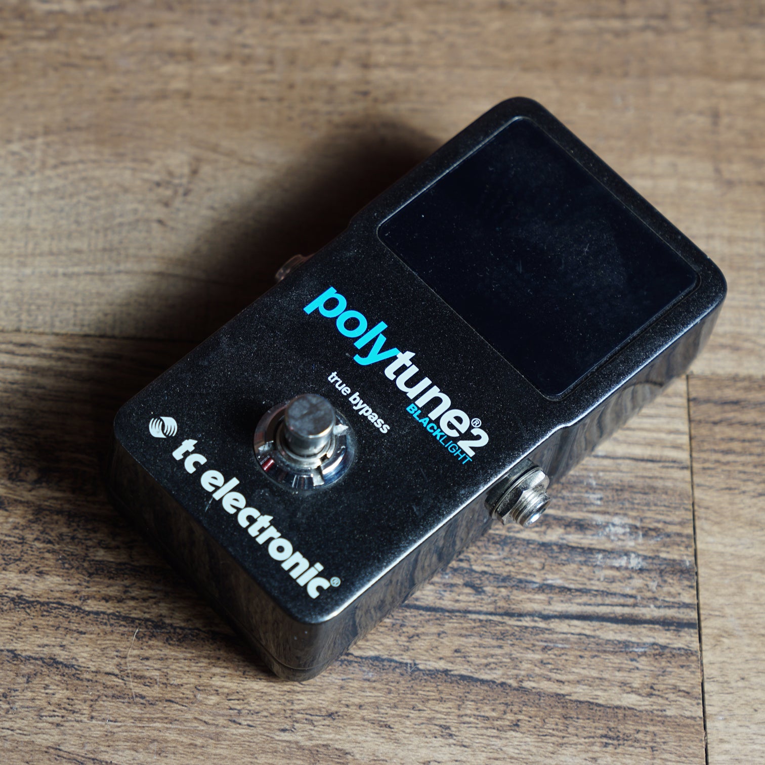 TC Electronic Polytune 2 Blacklight Polyphonic Tuner Pedal