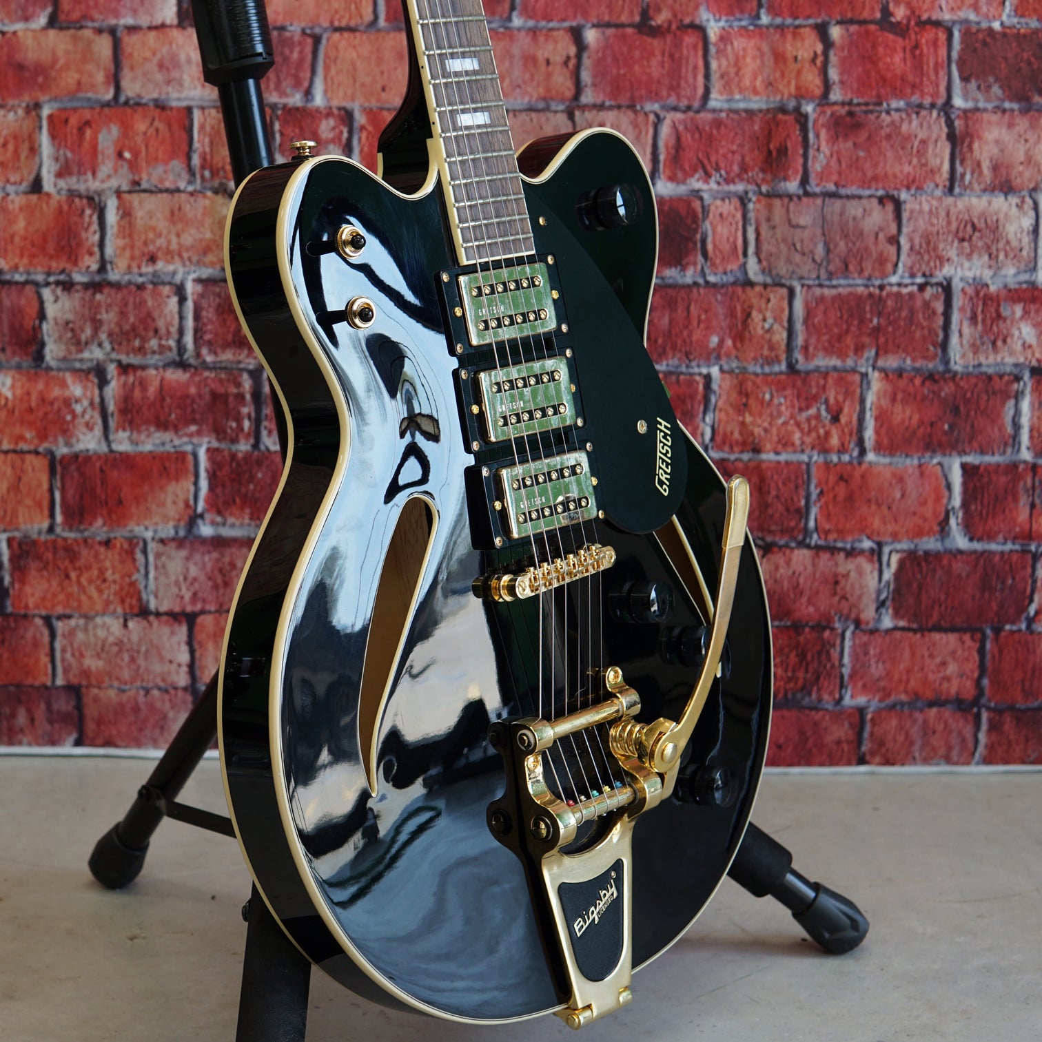 Gretsch G2627TG Streamliner Center Block 3-Pickup - Black 2021