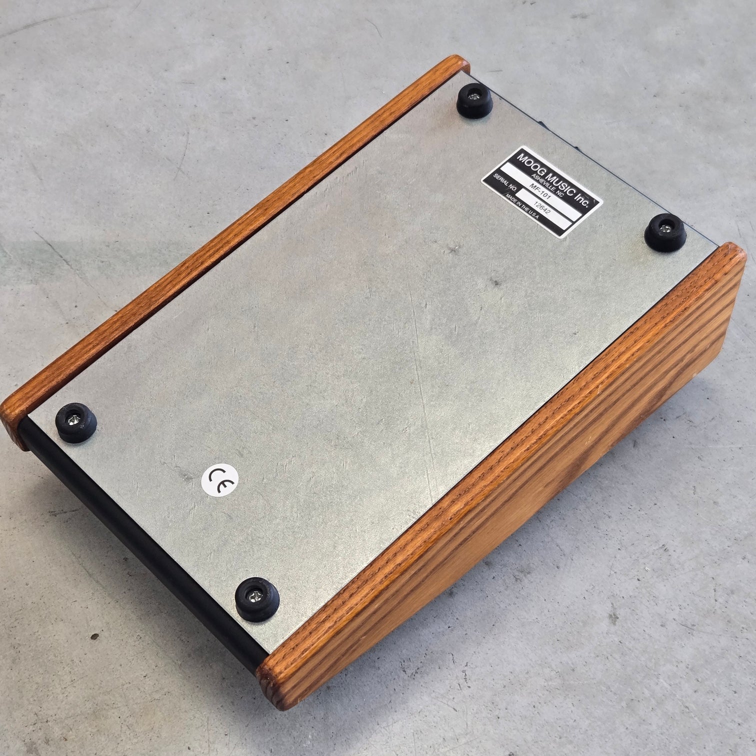 Moog MF-101 Moogerfooger Low Pass Filter