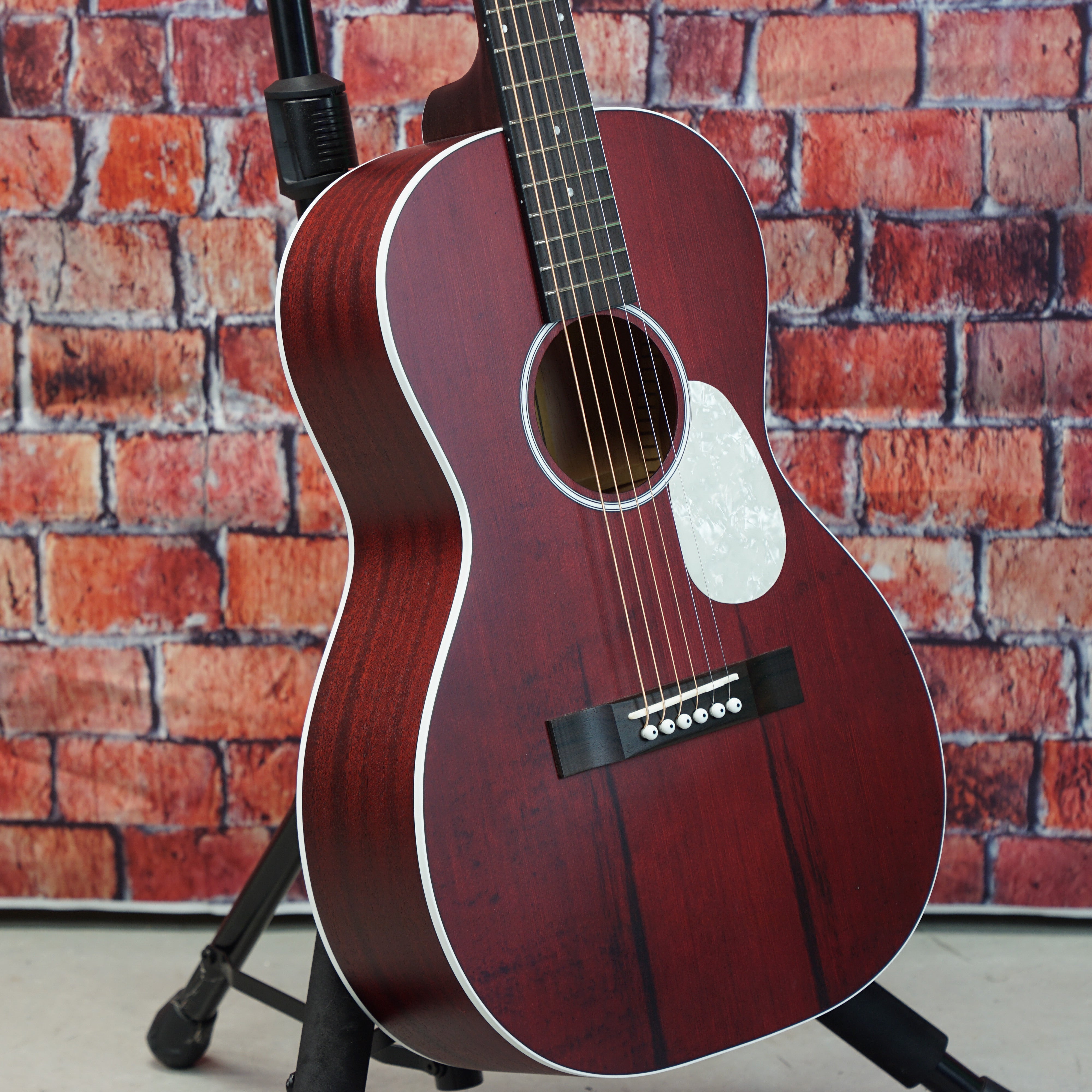 Aria 131UP Urban Player Series Parlor Guitar Stained Red