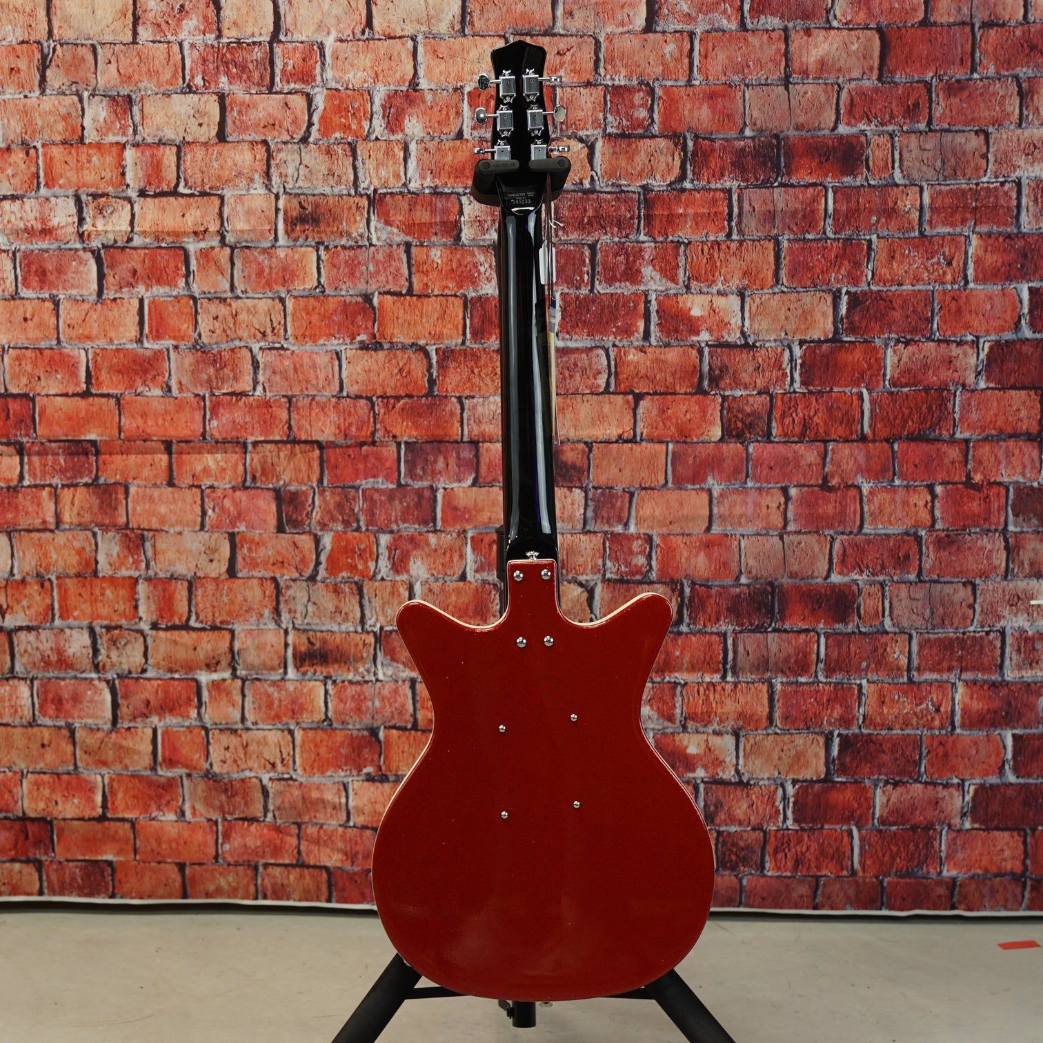 Danelectro 59M NOS+ Red Metalflake