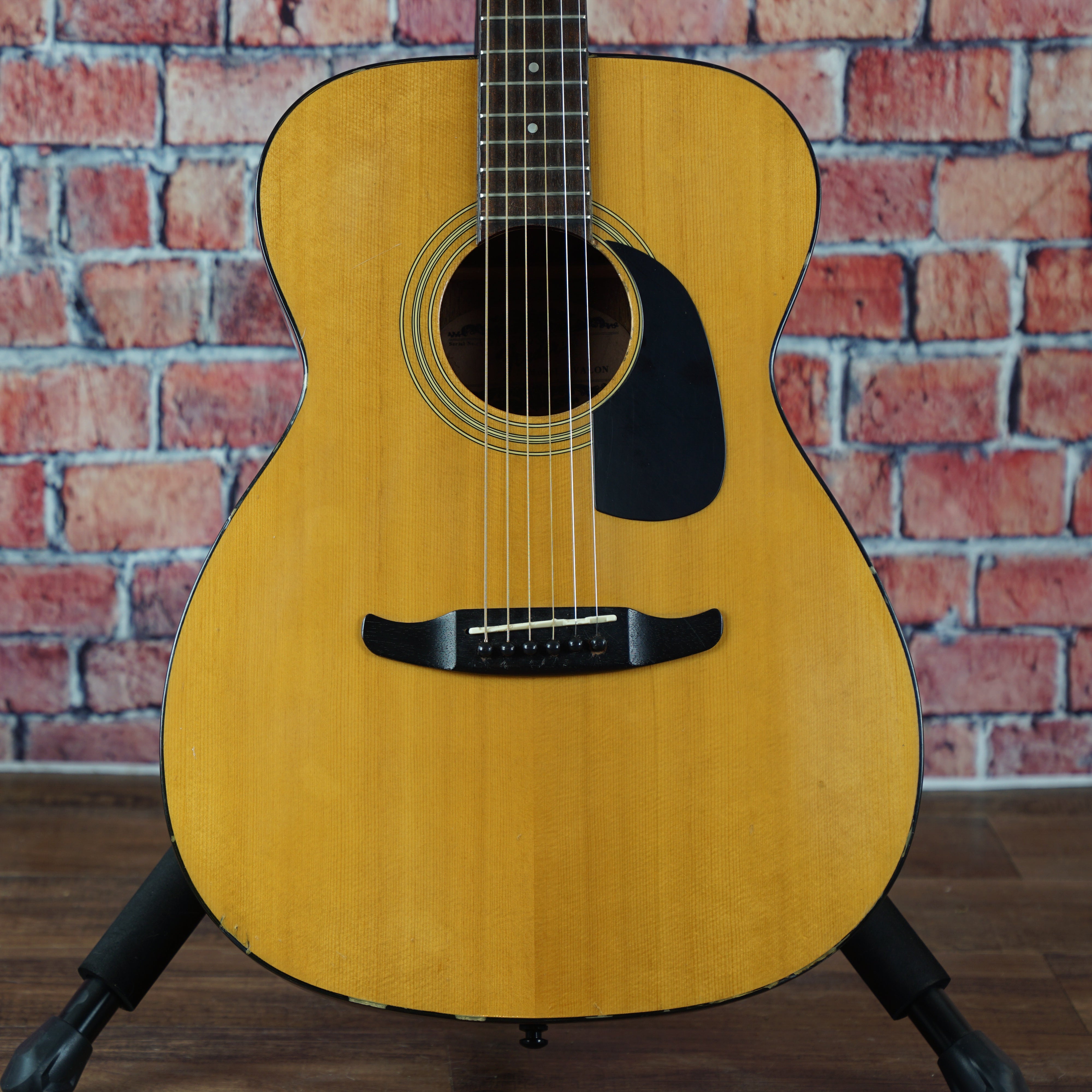 Fender Avalon II Acoustic Guitar